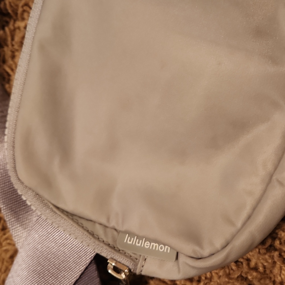 lululemon athletica Light Gray Crossbody Bag - Picture 3 of 12
